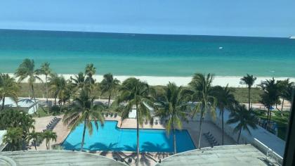 Ocean Front Casablanca Studios with FULL KItCHENS  Beach access By BL Rentals miami Beach